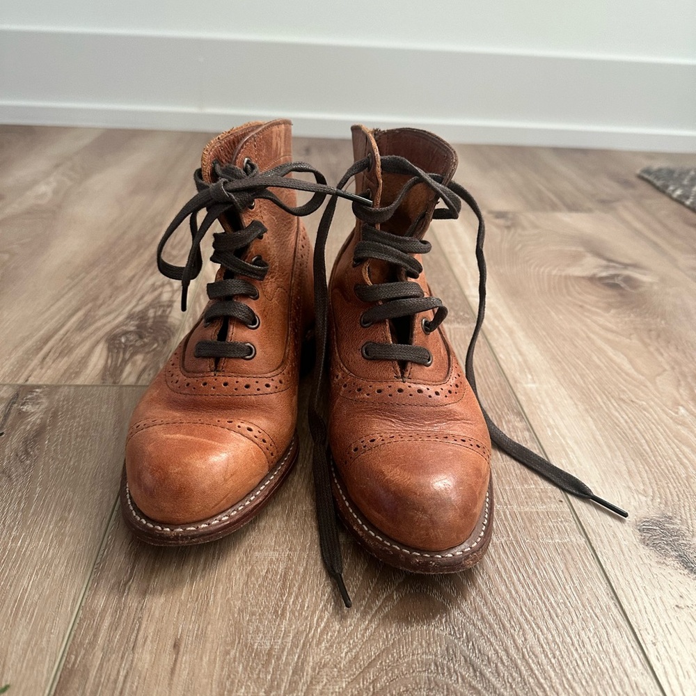 Women's Brown Leather Boots